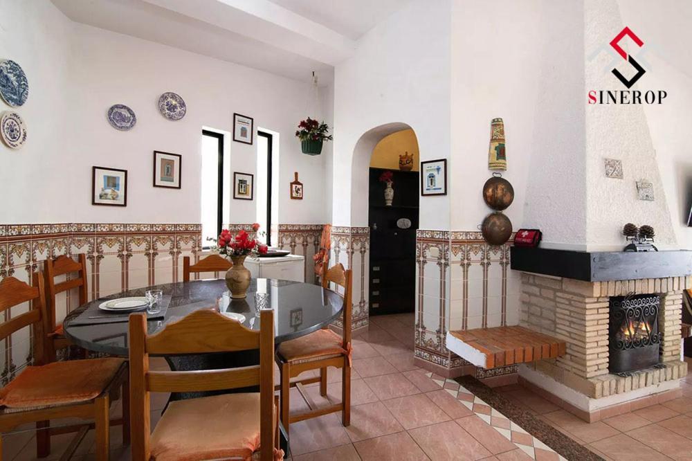 Villa Tigonema อัลบูเฟรา ภายนอก รูปภาพ